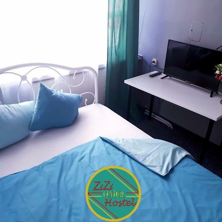 Zizi Central Hostel วอร์ซอ ภายนอก รูปภาพ